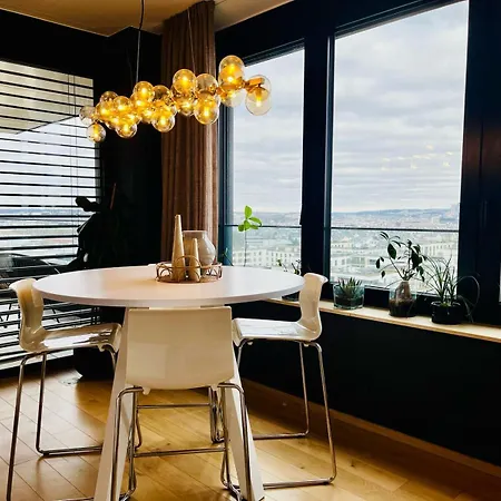 Elegant Escape Pool & Sauna *